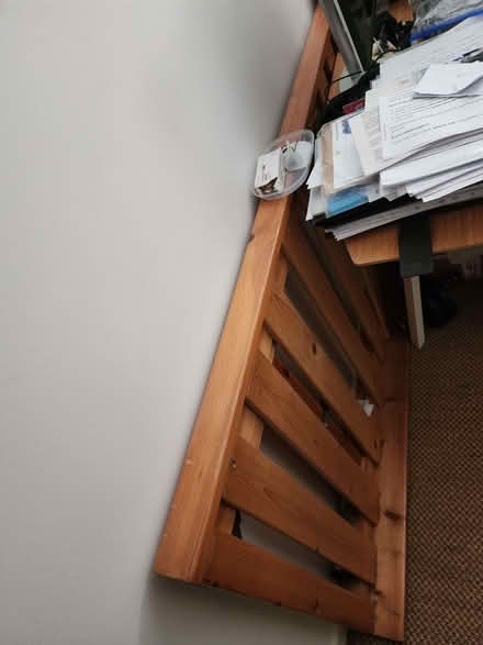 Photo of free sturdy day bed frame (Risinghurst OX3) #1