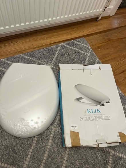 Photo of free New soft close toilet seat (Eastcote HA4) #1