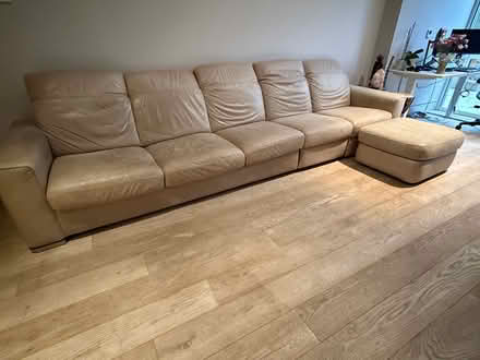 Photo of free 5 seater leather Natuzzi sofa (W8 5JR) #2