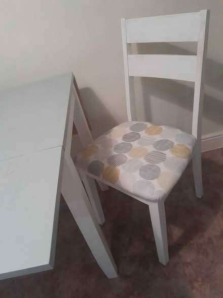 Photo of free Kitchen table/2 chairs (Kislingbury) #2
