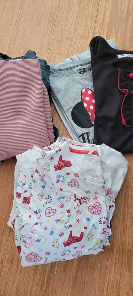 Photo of free Womens clothes size 8 (Southam CV47) #1