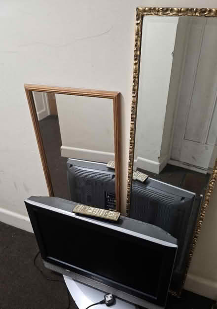 Photo of free Tv and two mirrors (Allenton) #1