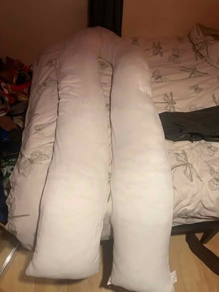 Photo of free long u shaped pillow (bromley north br1) #1
