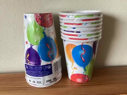 Photo of free 64 Paper Cups 266ml (Mappleborough Green B80) #2