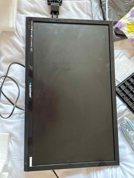 Photo of free 24ā TV DVD player (Wallington PO16) #1