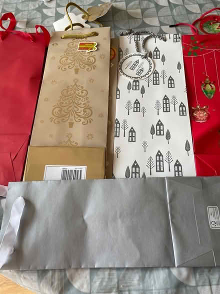 Photo of free Bottle gift bags (Earley RG6) #1