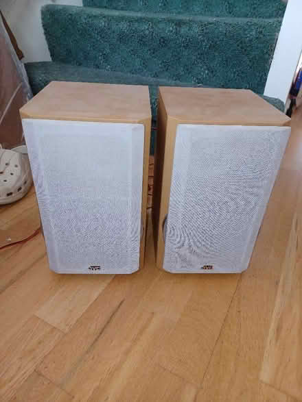 Photo of free Pair of JVC Speakers 50W 6 ohms (Epping CM16) #1
