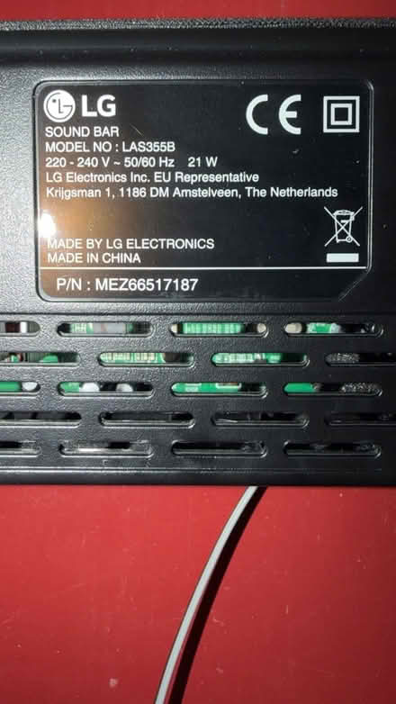 Photo of free LG soundbar and woofer (Purley CR8) #2