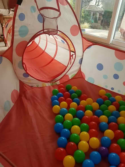 Photo of free childs ball pit and tunnel (Colyton EX24) #2
