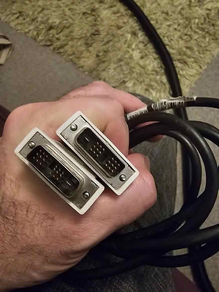 Photo of free 1m DVI cable (Ebley GL5) #1