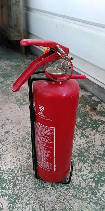 Photo of free Fire extinguisher (Cambridge CB5) #1