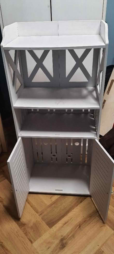 Photo of free Bathroom cabinet (Rotherhithe SE16) #1