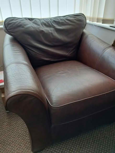 Photo of free M/S Leather Armchair (CH42) #1