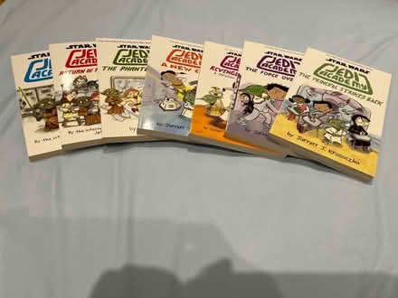 Photo of free Star Wars academy book set -as new (Pirbright) #1