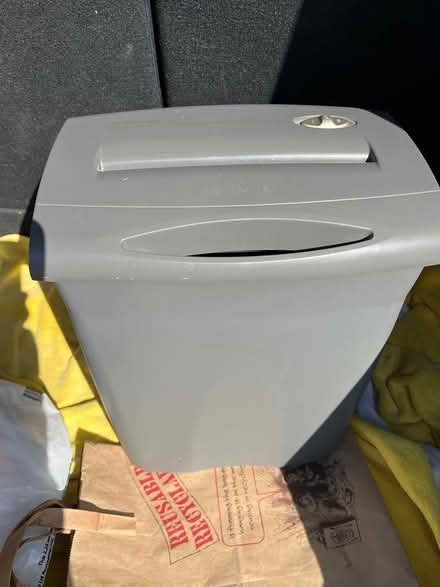 Photo of free Paper Shredder (San Rafael, Glenwood) #2