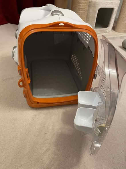 Photo of free Cat Carriers (Queen's Hills NR8) #3