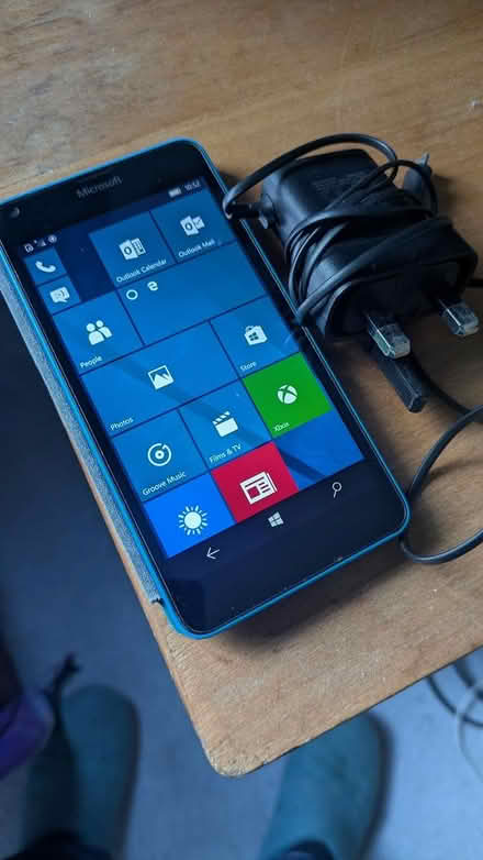 Photo of free Windows phone + charger (Castlepoint BH8) #2