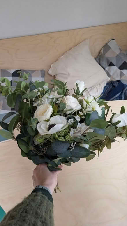 Photo of free Silk flower bouquetS (Oldfield Park BA2) #2