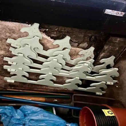 Photo of free 5 part metal ornamental topping from a conservatory (Goldenacre EH3) #1