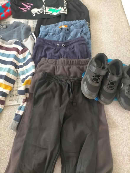Photo of free 9-10 years boys clothes+ shoes UK 3 (Stevenage SG1) #4
