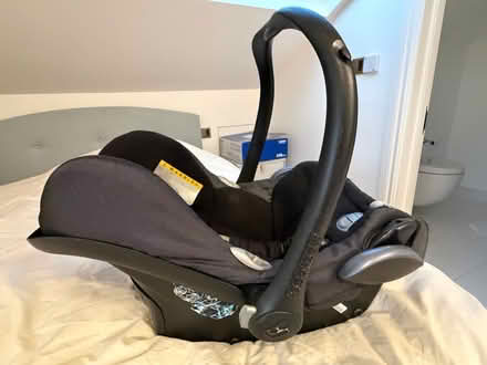 Photo of free Cybex booster seat, MaxiCosi Pebble (W8 Kensington) #3