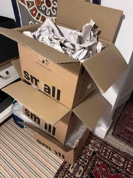 Photo of free Boxes (W42lu) #2