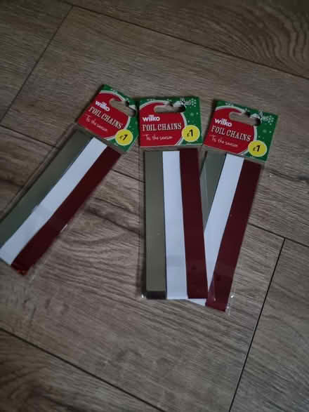 Photo of free 3 x pack of foil paper chains (Sale M33) #1