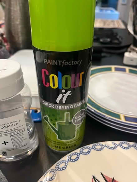 Photo of free Can of green spray paint (Lavender Hill SW11) #1