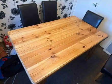 Photo of free Dinning room table solid oak (Stevenage SG1) #1