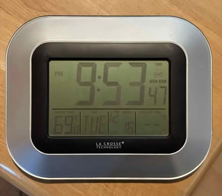 Photo of free Atomic Clock & Indoor/Outdoor Temp (Upper Fairway area of Novato) #3