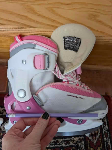 Photo of free Kids adjustable size skates (Old Ottawa south) #3