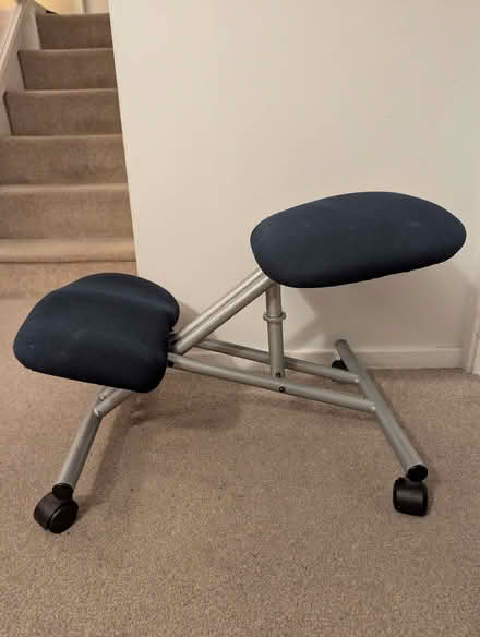 Photo of free Kneeling chair (Stonesfield OX29) #1