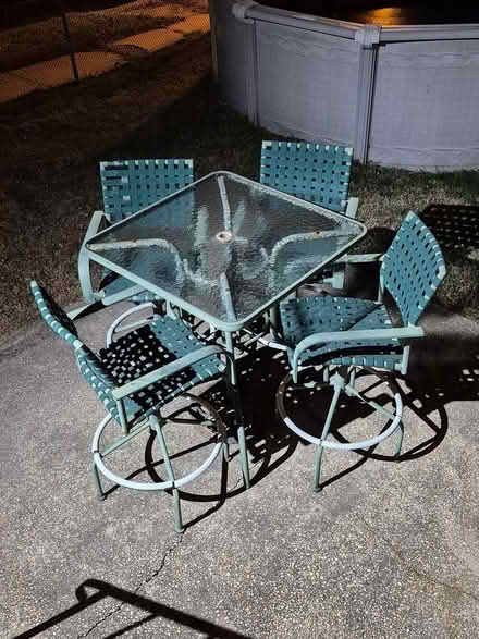 Photo of free 5 pcs Tall Lawn Patio Set (Gardenville/Waltherson 21206) #1