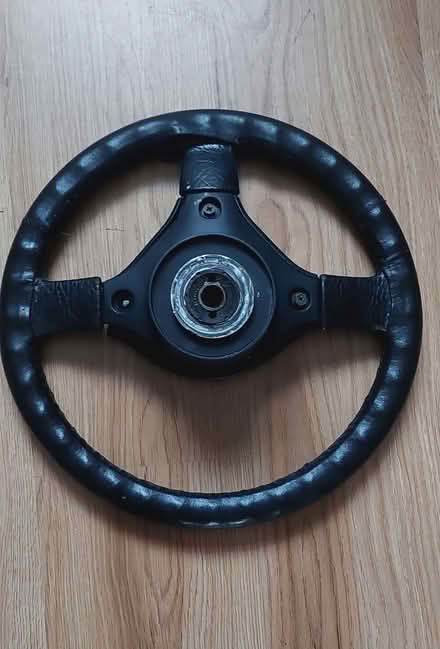 Photo of free Steering wheel (Ham, TW10) #2