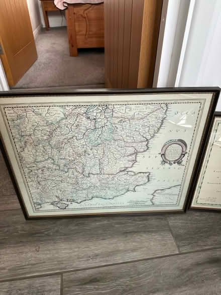 Photo of free Framed pictures (CH5) #4