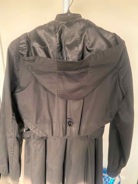Photo of free Women’s Kenneth Cole trench coat (Arlington, VA) #4