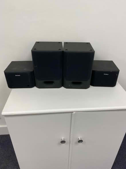 Photo of free Stereo speakers (Dorking RH4) #1