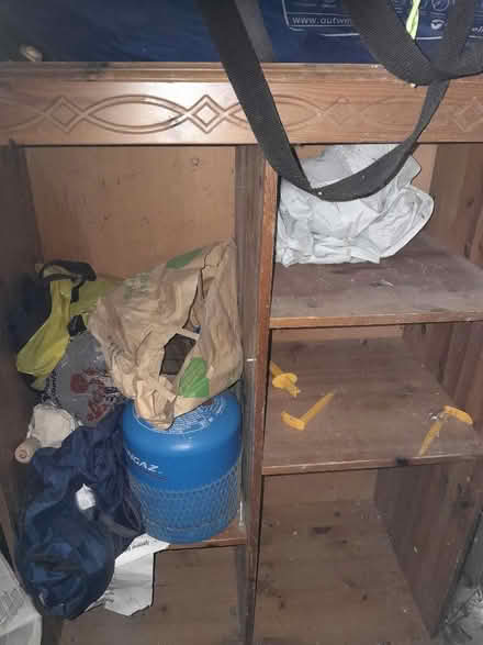Photo of free Storage unit, used in garage (Smiths Estate OX28) #1