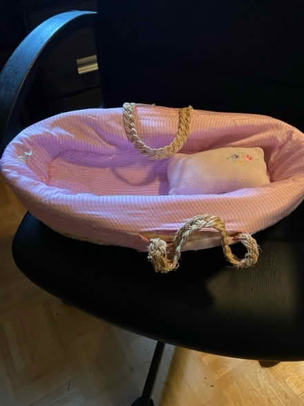 Photo of free Doll bed with blankets (Lynnwood) #1