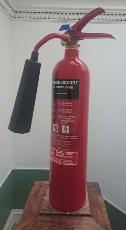 Photo of free Fire extinguisher CO2 2kg (Bruntsfield EH10) #1