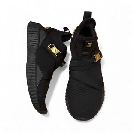 Photo of free Puma Woman’s Sneakers (Brooklyn Storage) #1