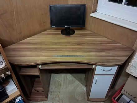 Photo of free Computer Desk (Letchworth) #1