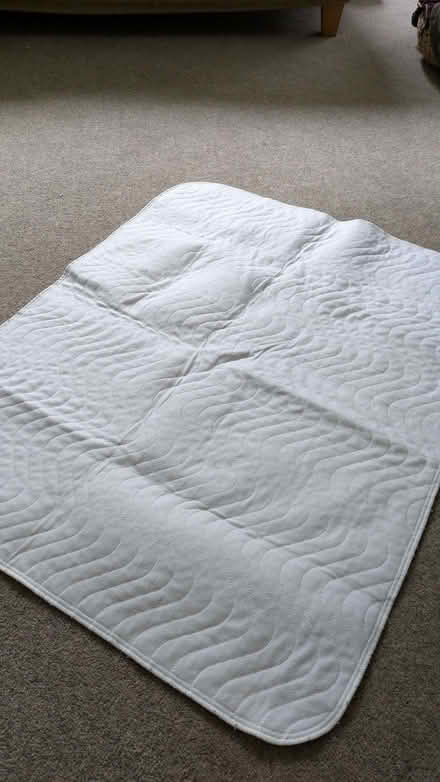 Photo of free Baby bedding and towel bundle (Duddingston EH15) #4