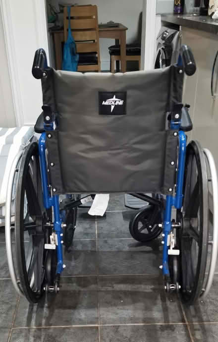 Photo of free Foldable, manual wheelchair (Flint CH6) #4