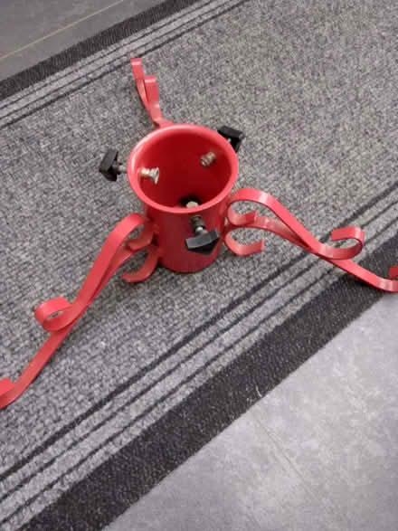 Photo of free Christmas tree stand (Malvern Link WR14) #1