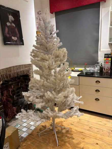 Photo of free 7ft White Christmas tree (yellowed) (Stoke Newington, N16) #1