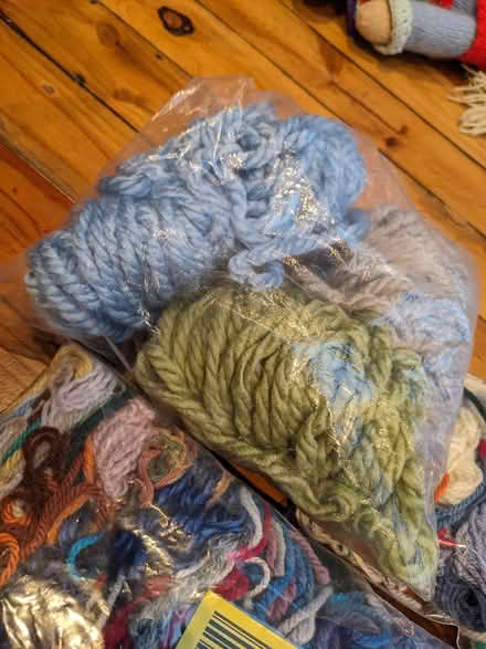 Photo of free Yarn odds and ends (Liverpool L19) #2