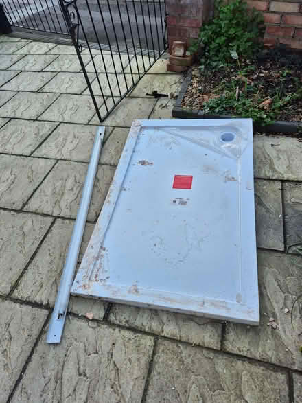 Photo of free Shower tray (Hanwell W7) #1