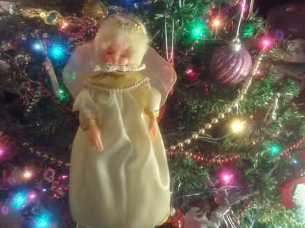 Photo of free Christmas items (Whitby: Thickson Rd/Kendalwood) #2