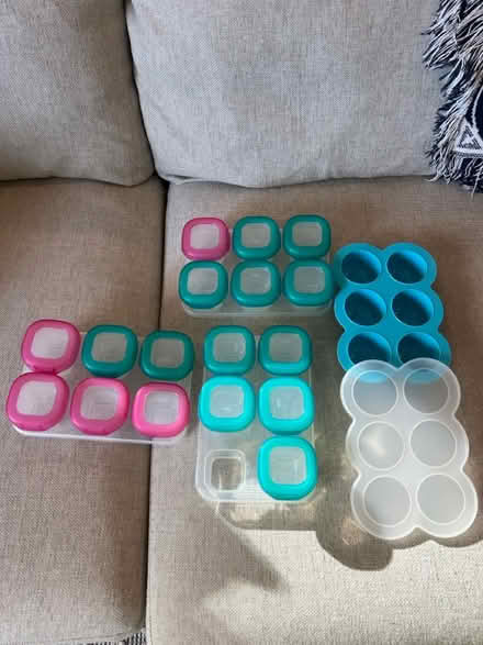 Photo of free Infant containers and spoons (Hamilton Heights) #1